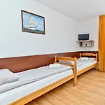 Проживание в семье Wczasy Amber *